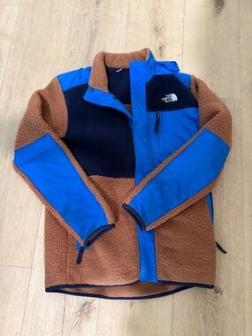 The North Face jacket boys 14-16
